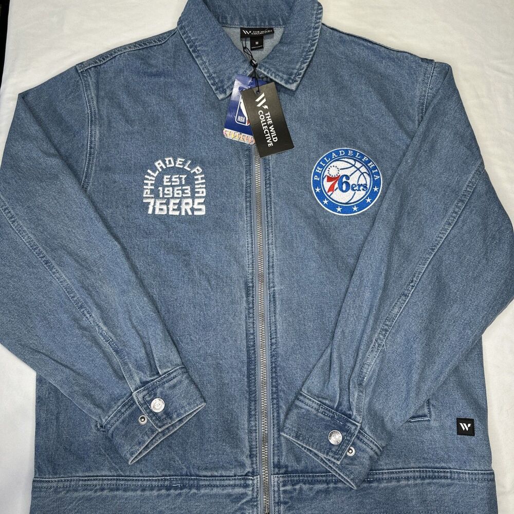 Wild Collective Philadelphia 76ers NBA Blue Denim Jacket Men's Size M